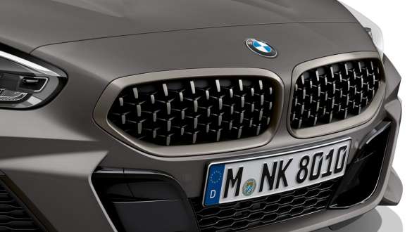 G29 BMW Z4 M40i敞篷跑車,雙腎型水箱護罩 G29 BMW Z4 M40i敞篷跑車,Frozen Grey metallic,網狀設計的BMW雙腎型水箱護罩