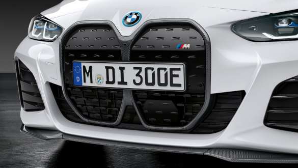 G26 BMW i4 M50的M Performance碳纖維雙腎型水箱護罩 G26 BMW i4 M50的M Performance碳纖維雙腎型水箱護罩