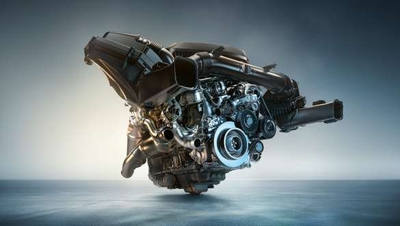 G82 BMW M4 Competition Coupé,M TwinPower Turbo直列6缸汽油引擎 M TwinPower Turbo直列6缸汽油引擎