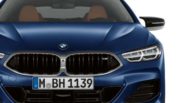 G16 BMW M850i xDrive Gran Coupé LCI嶄新風貌,M雙腎型水箱護罩和M車外後視鏡 G16 BMW M850i xDrive Gran Coupé LCI嶄新風貌,BMW Individual Frozen tanzanite blue,M雙腎型水箱護罩和M車外後視鏡