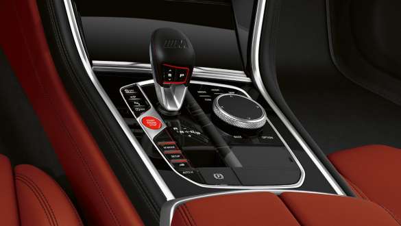 F93 BMW M8 Gran Coupé LCI,M Steptronic八速手自排變速箱 F93 BMW M8 Gran Coupé LCI嶄新風貌,含Drivelogic換檔邏輯的M Steptronic八速手自排變速箱,M檔位選擇開關,內裝