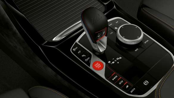 F97 BMW X3 M Competition LCI,M Steptronic八速手自排變速箱 F97 BMW X3 M Competition LCI嶄新風貌,中央鞍座,內裝,含Drivelogic換檔邏輯的M Steptronic八速手自排變速箱