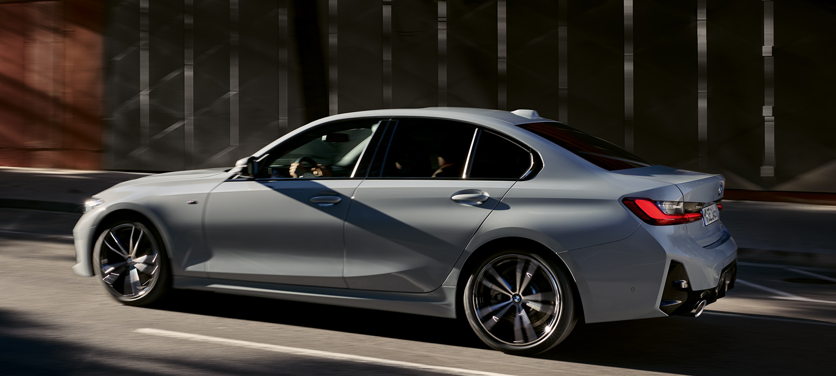 G20 LCI BMW 3系列豪華房車,外觀設計影片 G20 LCI BMW 3系列豪華房車,外觀設計影片