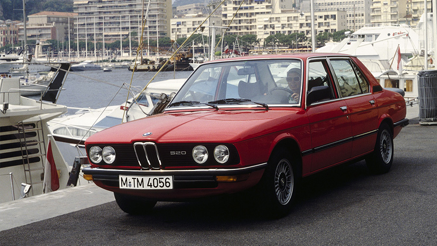 E12 BMW 520,四分之三車頭視角 E12 BMW 520,四分之三車頭視角