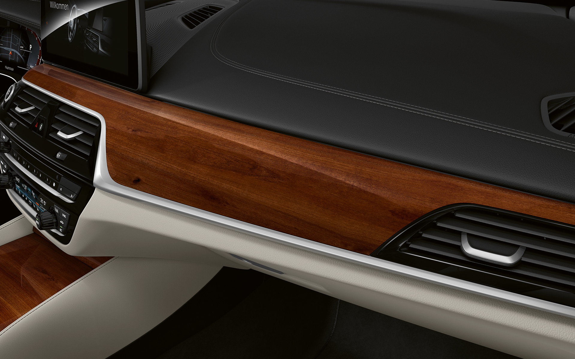 G32 BMW 6系列Gran Turismo,BMW Individual plum brown高光澤木紋內裝飾板搭配銀色飾條 G32 BMW 6系列Gran Turismo,BMW Individual plum brown高光澤木紋內裝飾板搭配銀色飾條,內裝,駕駛艙