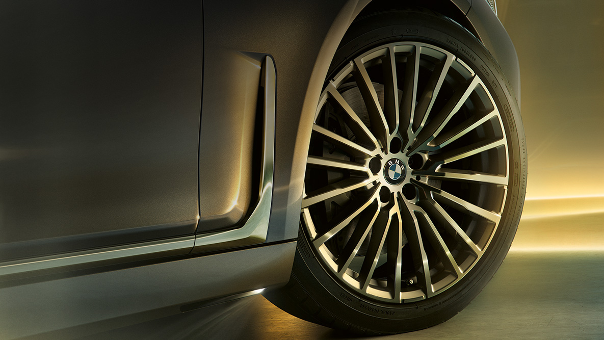 G11 G12 旗艦房車BMW 7系列的多幅式輪圈設計 G11 G12 旗艦房車BMW 7系列的多幅式輪圈設計