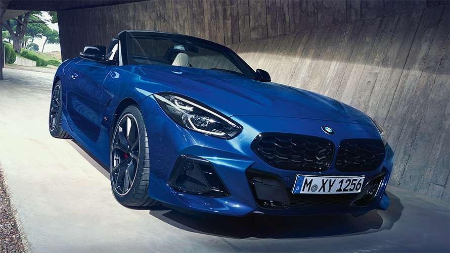 G29 BMW Z4 M40i ，Portimao Blue，敞開軟頂的鳥瞰視角
