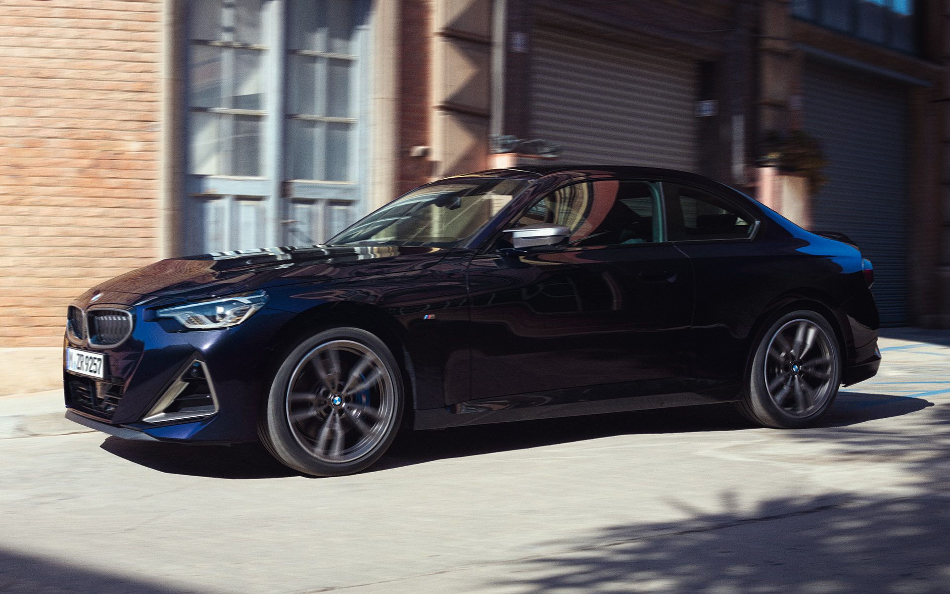 G42 BMW M240i，箱型設計