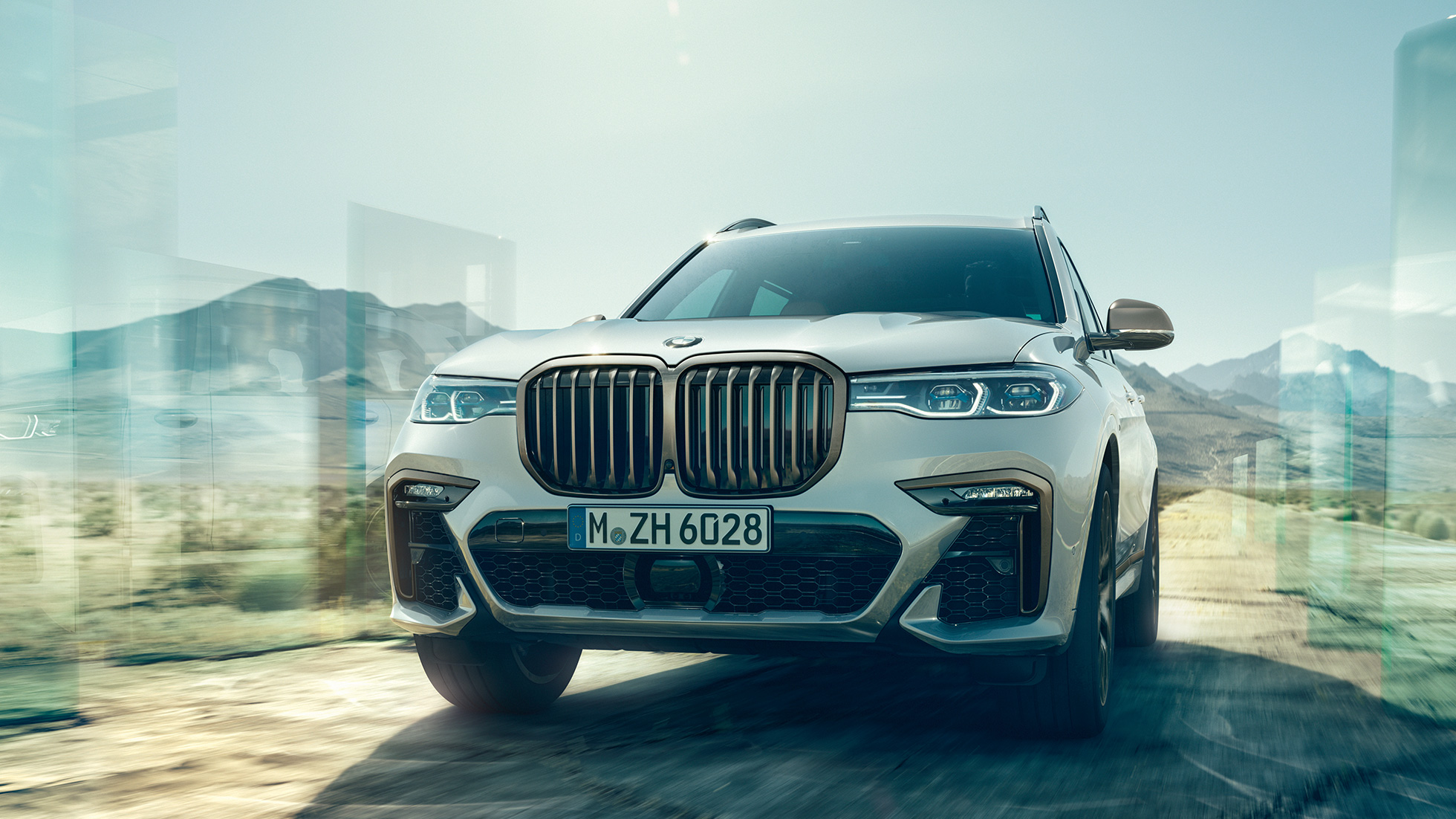 G07 BMW X7 M50i 車頭視角 G07 BMW X7 M50i Mineral White銀粉漆車色 車頭視角