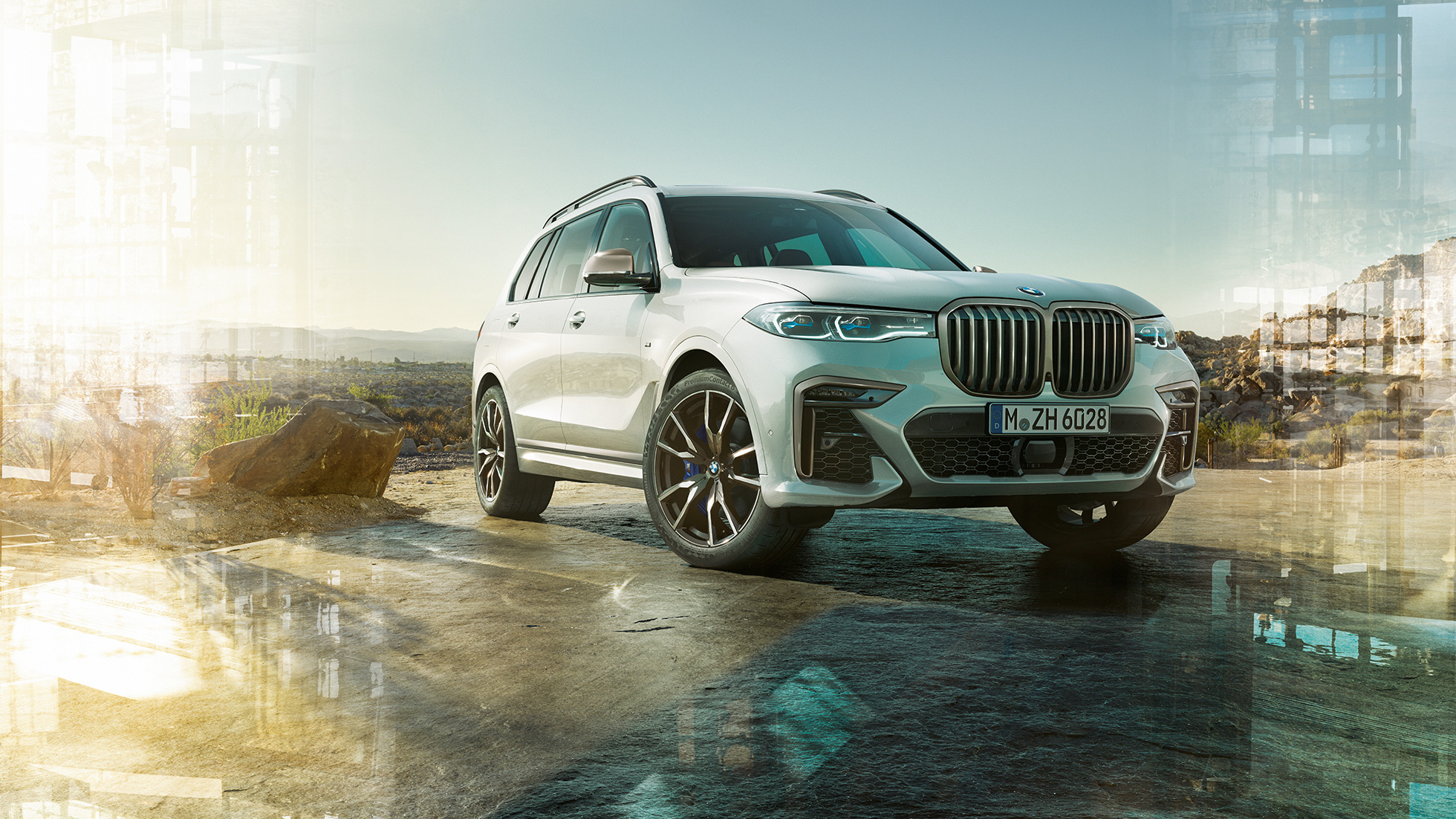 G07 BMW X7 M50i 四分之三車頭視角 G07 BMW X7 M50i Mineral White銀粉漆車色 四分之三車頭視角