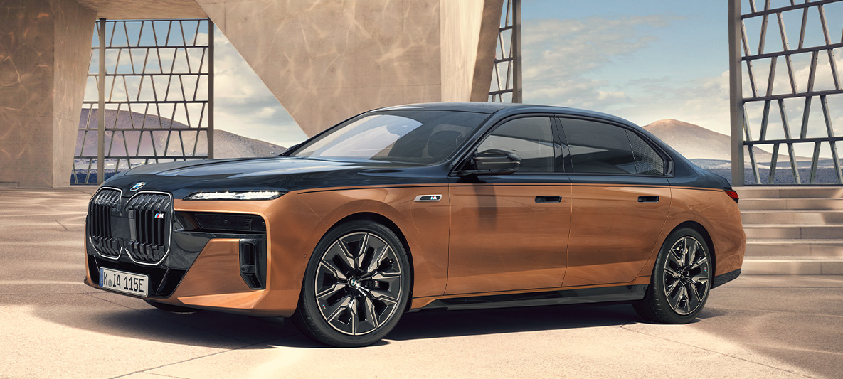 BMW 7系列,G70 BMW Individual銀粉漆Liquid Copper BMW 7系列,G70 BMW Individual銀粉漆Liquid Copper,四分之三車頭視角