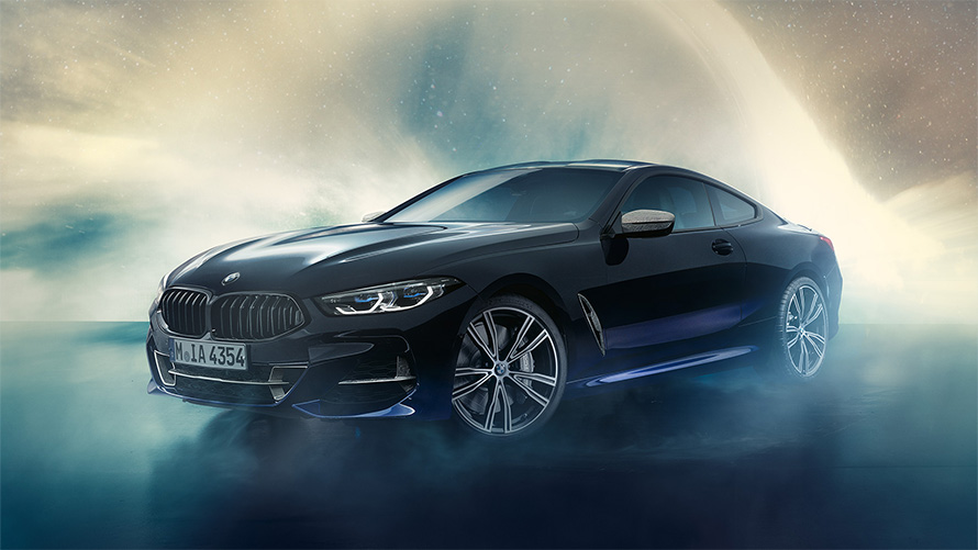 G15 BMW Individual M850i NIGHT SKY，於流星雨前，四分之三車頭視角