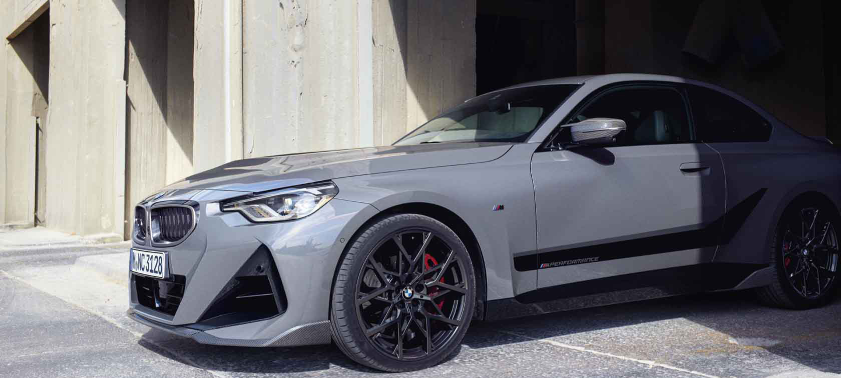 BMW 2系列