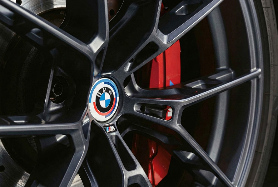 M 50週年紀念廠徽