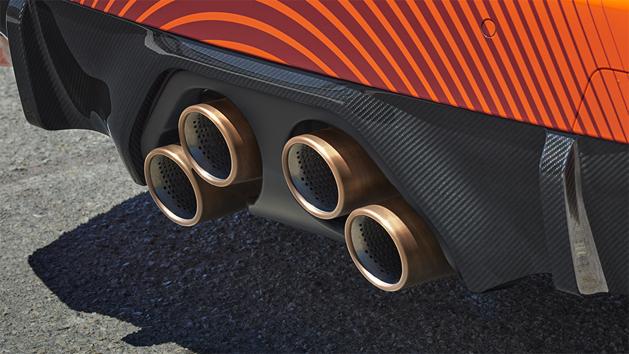M Performance碳纖維後保下擾流板、排氣系統、鈦合金尾飾管