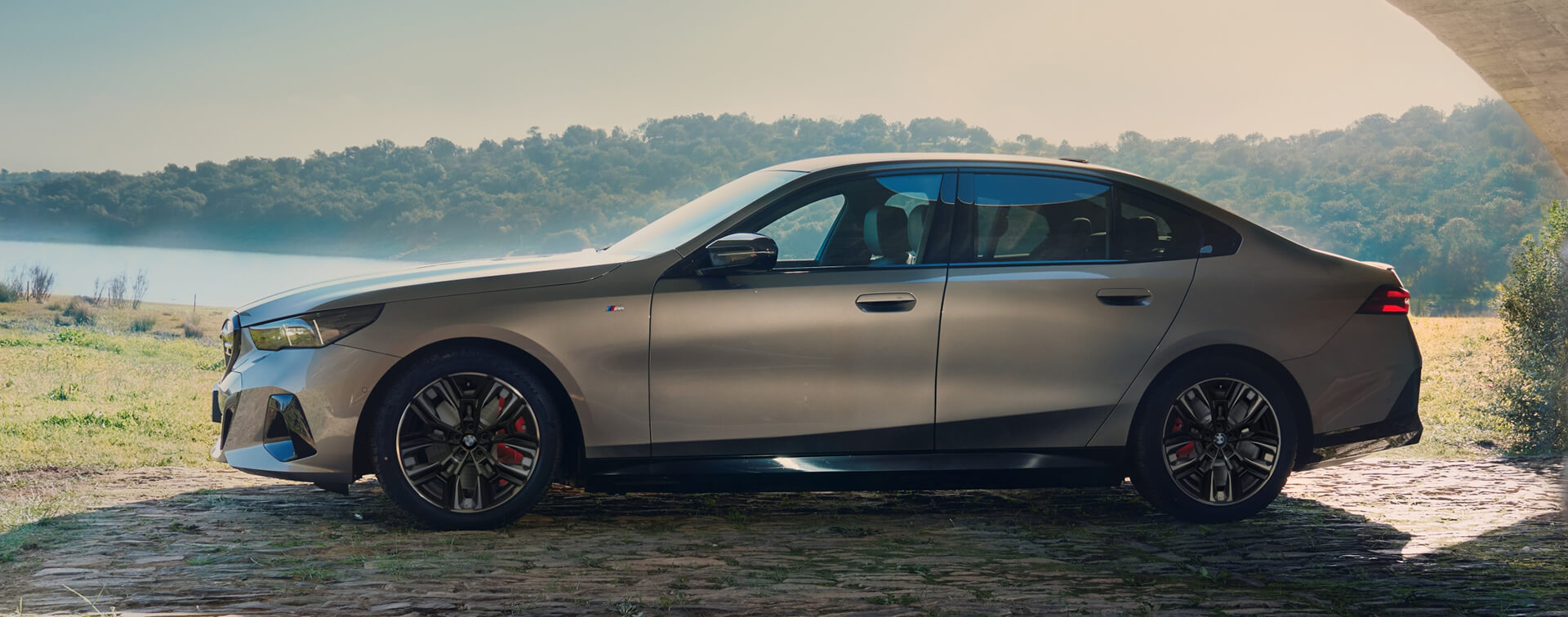全新2026年式BMW i5、BMW i5 Touring  續航里程與性能表現全面進化