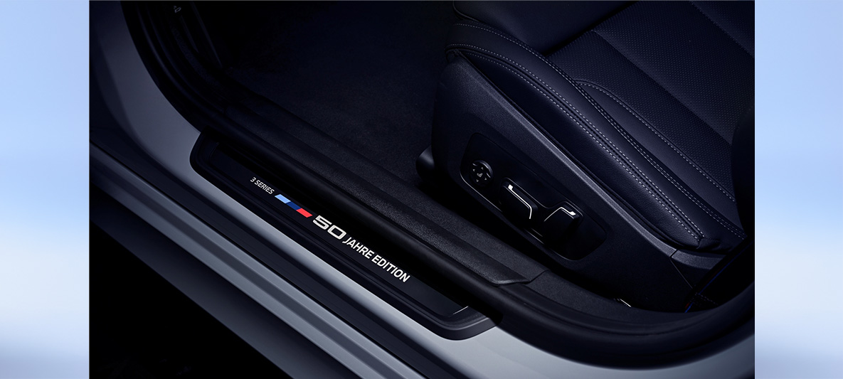 全新BMW 320i Touring 50 Jahre限量版以新世代設計語彙勾勒出全面進化的豪華科技座艙