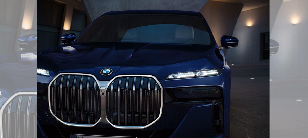 全新年式BMW 7 系列豪華旗艦，導入735i M Edition與740i M Edition車型，以強勢動感姿態重新定義豪華標準，全面升級M Sport套件