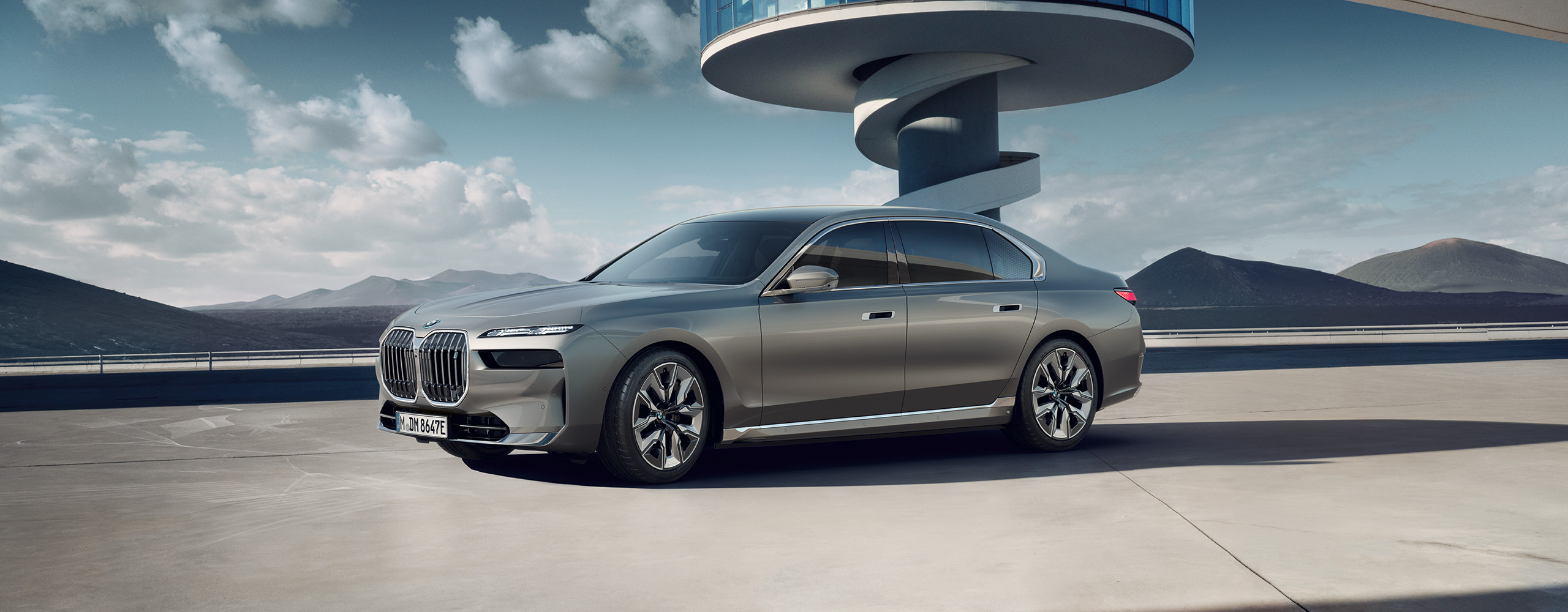 全新世代BMW i7純電豪華旗艦