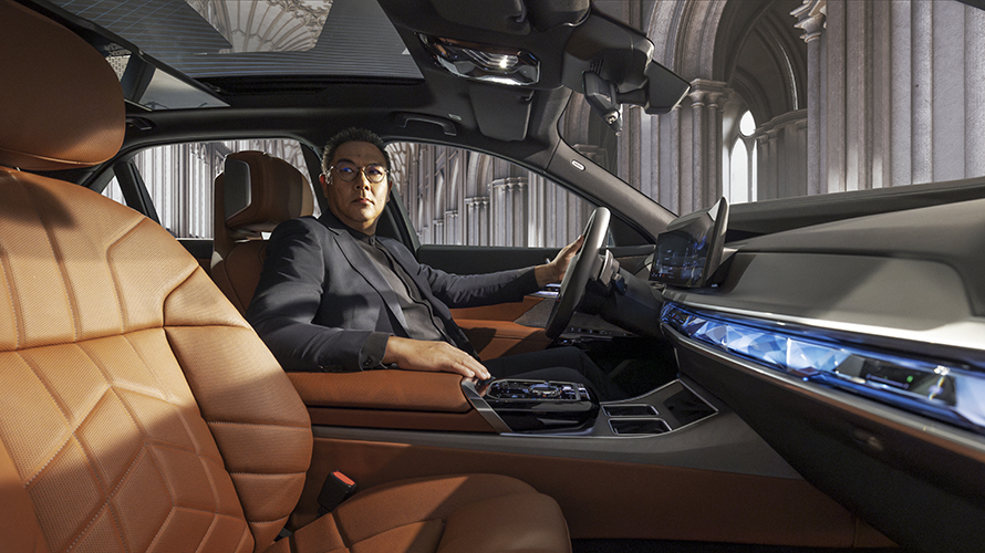  移動的藝術殿堂：BMW與皮革雕塑家段安國
