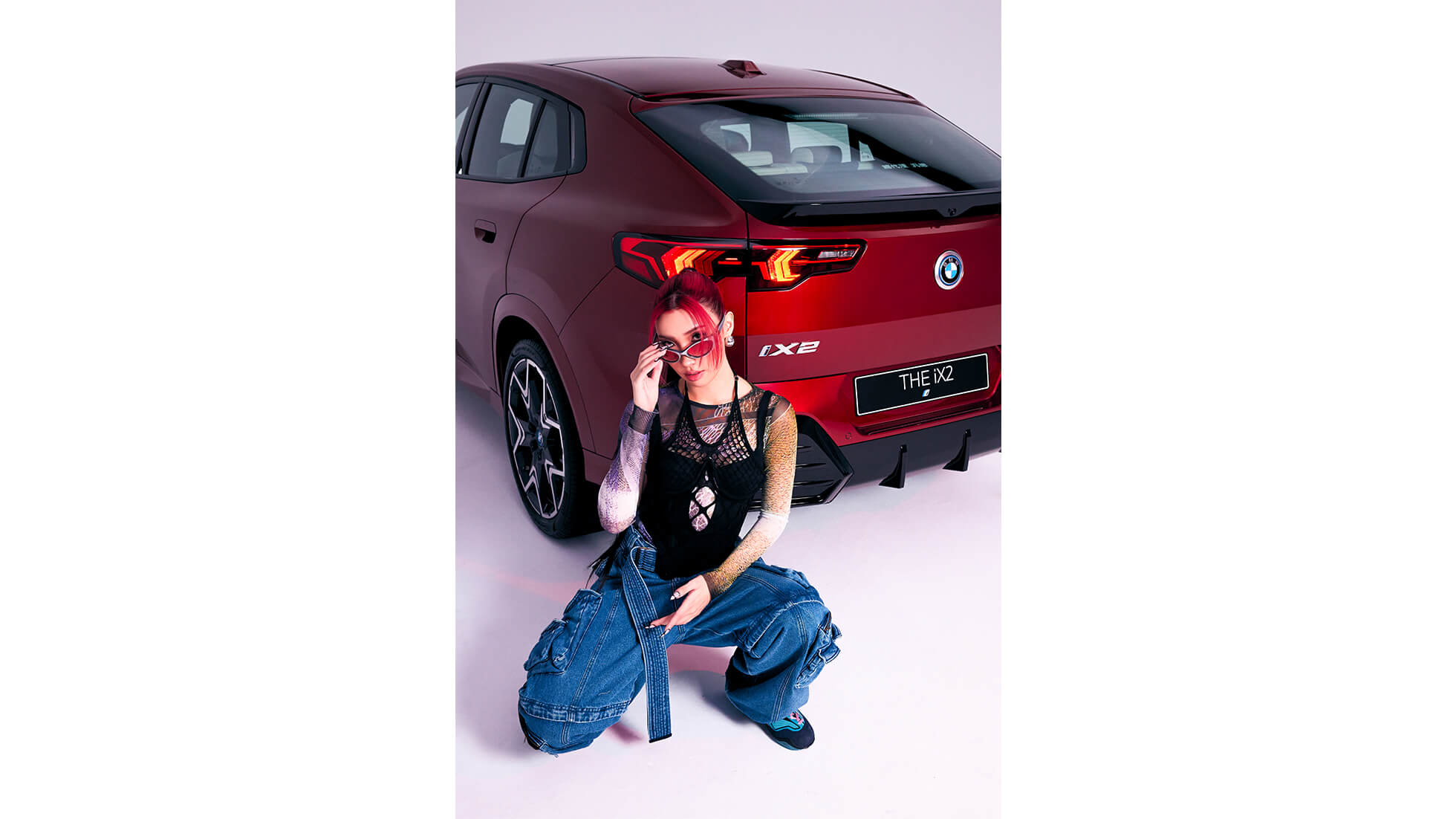 BMW iX2 x Karencici