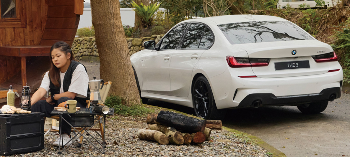 BMW 330i x 徐薇淩