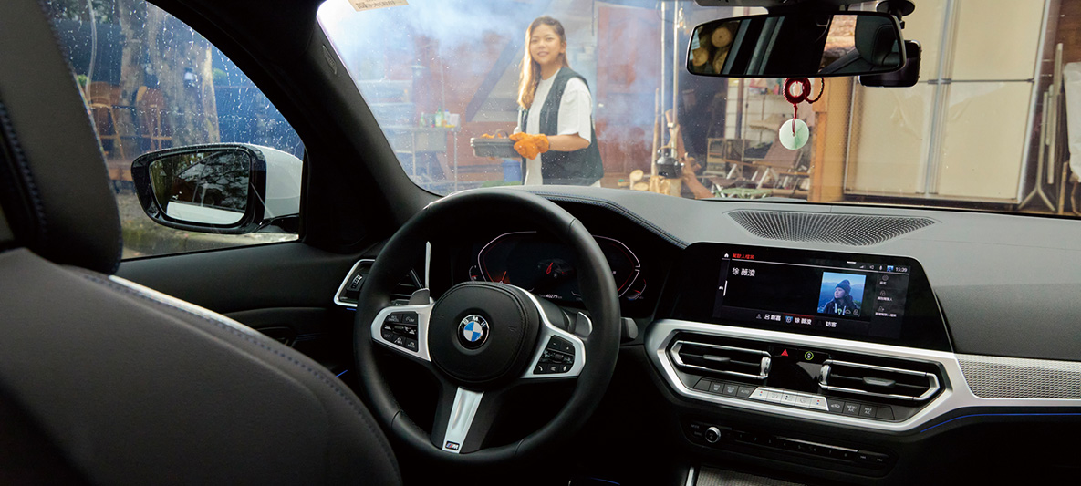 BMW 330i是徐薇淩鍾愛的選擇，兼具絕佳性能與實用性