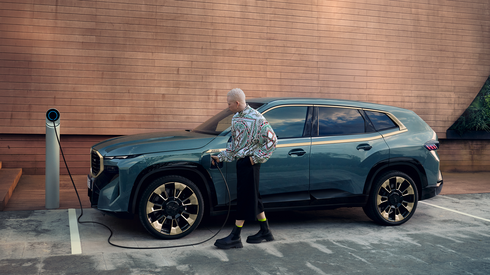 BMW目的地充電站